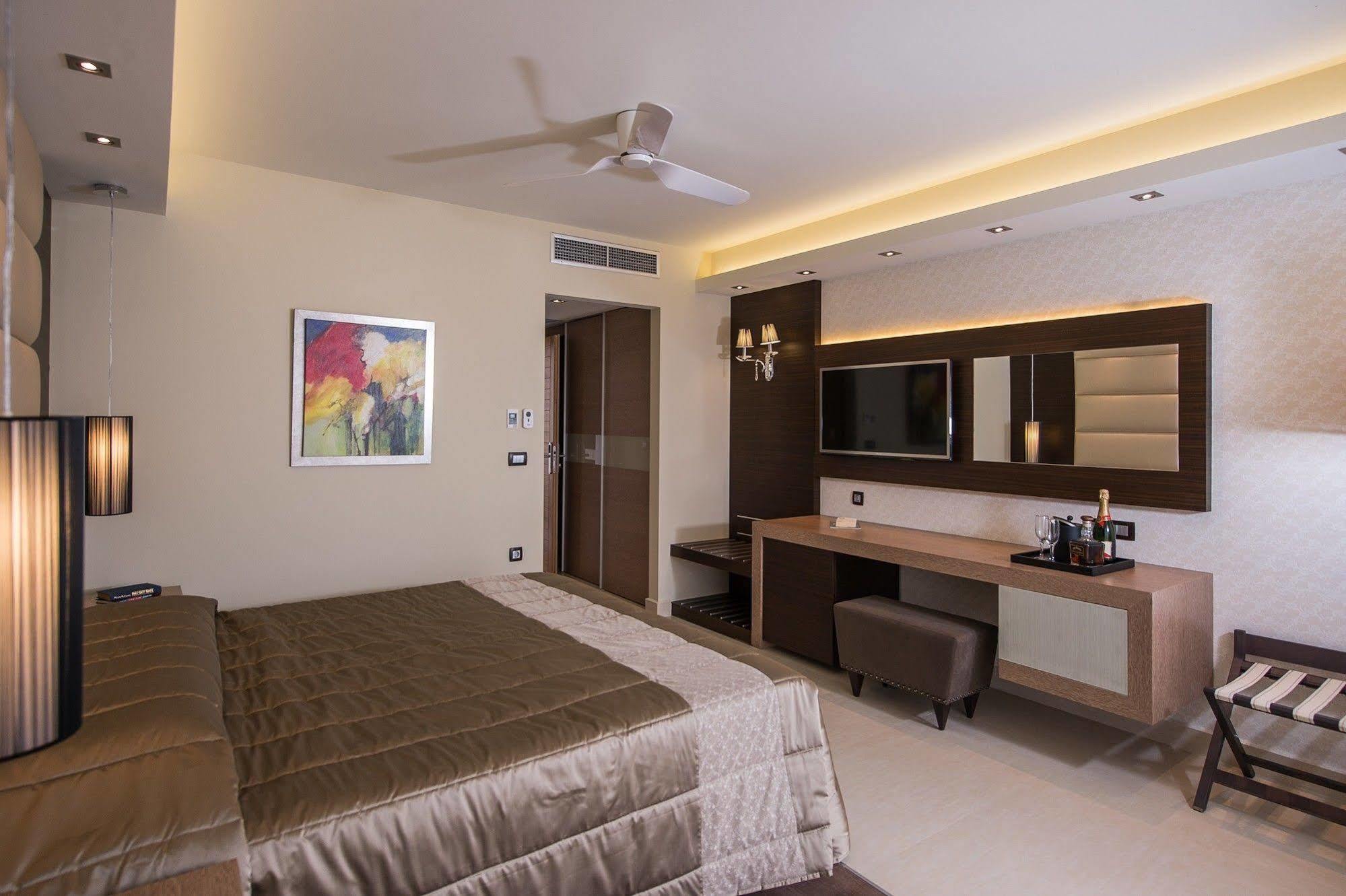 Cretan Dream Royal Luxury Suites (Adults Only) Stalos Exterior photo
